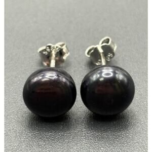 New Condition Sterling Silver Black Freshwater Pearl Stud Earrings 925